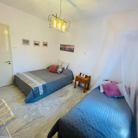Limni No 3 Self Catering Posidhonía